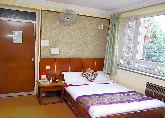 Blue Diamond Thamel Hotel